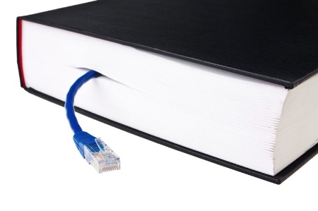 Book with Ethernet cable (Mooc)
